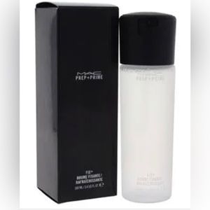 NWB MAC fix plus rose scents